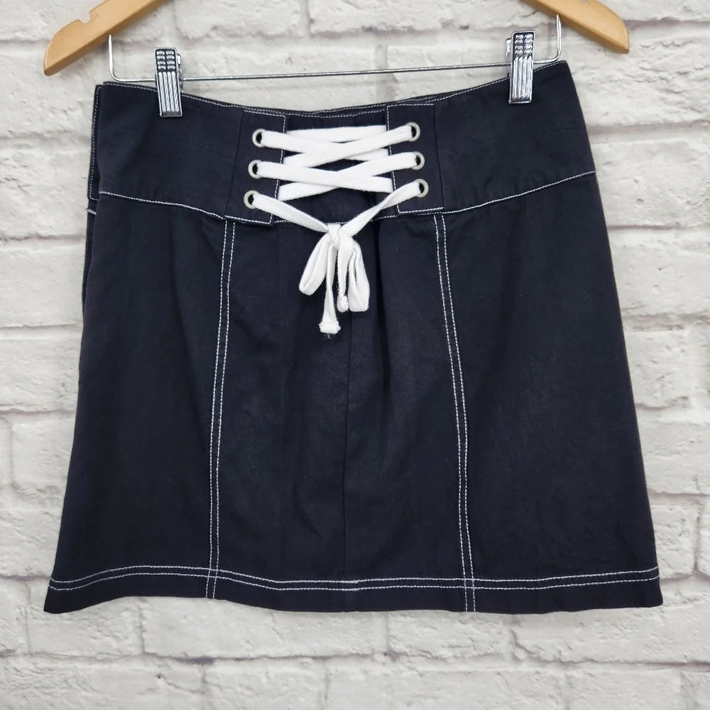 ASOS Black Lace Up Goth Steampunk Mini Skirt Side Zip  Size US 6 NEW